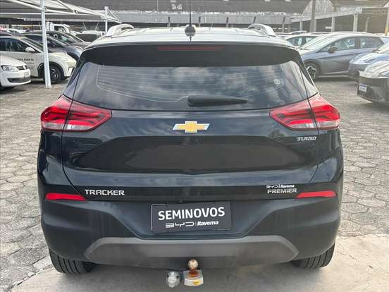 CHEVROLET-TRACKER-2023