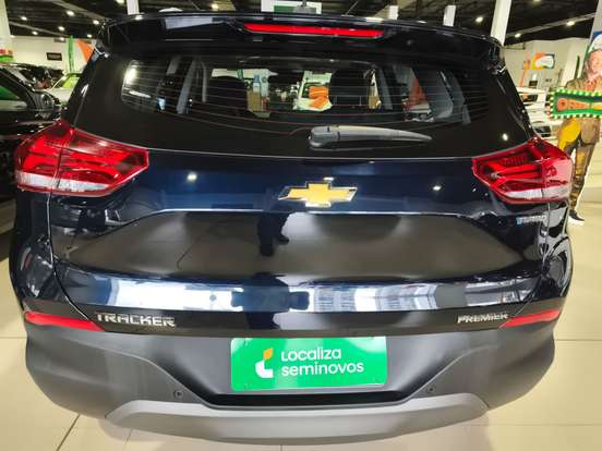 CHEVROLET-TRACKER-2023