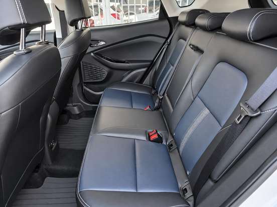 CHEVROLET-TRACKER-2022