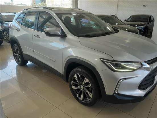CHEVROLET-TRACKER-2022