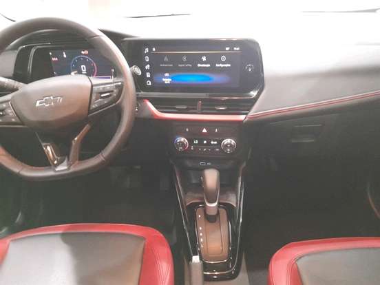 CHEVROLET-TRACKER-2025