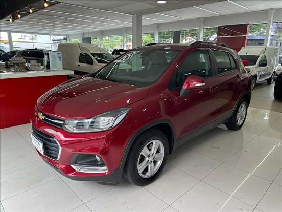CHEVROLET-TRACKER-2018