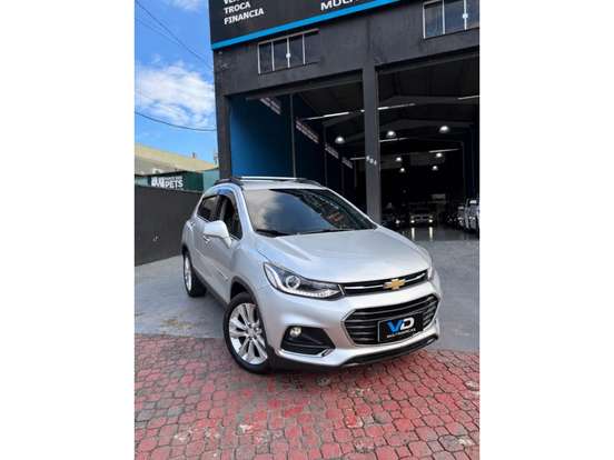 CHEVROLET-TRACKER-2016