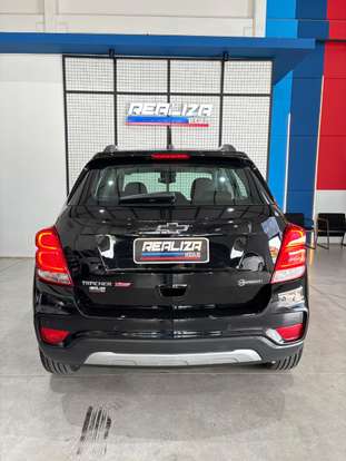 CHEVROLET-TRACKER-2018