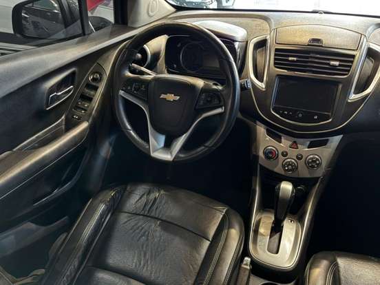 CHEVROLET-TRACKER-2013