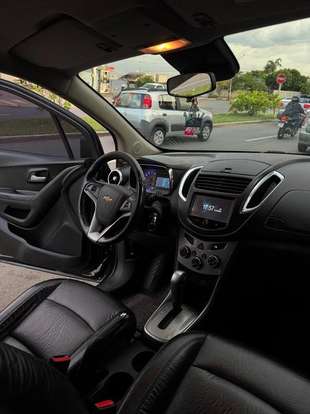 CHEVROLET-TRACKER-2014
