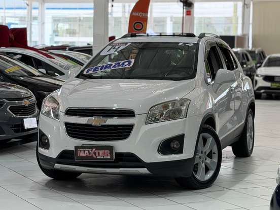 CHEVROLET-TRACKER-2014