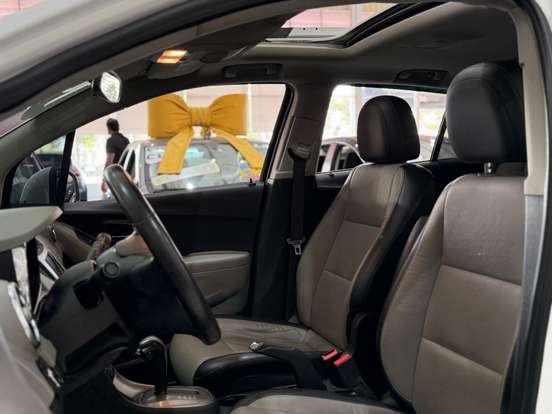 CHEVROLET-TRACKER-2014