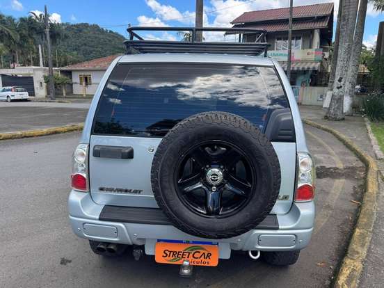 CHEVROLET-TRACKER-2008