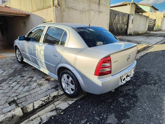 CHEVROLET ASTRA 2.0 MPFI ADVANTAGE SEDAN 8V FLEX 4P MANUAL