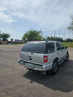 CHEVROLET-BLAZER-2004