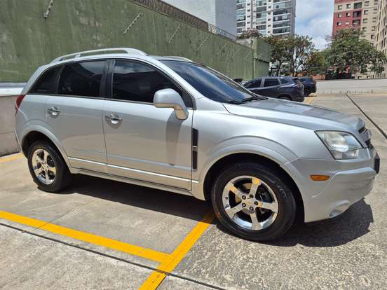 CHEVROLET-CAPTIVA-3.0 SFI FWD V6 24V GASOLINA 4P AUTOMÁTICO CHEVROLET-CAPTIVA-2010