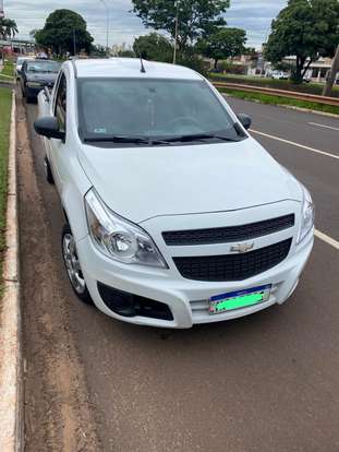CHEVROLET-MONTANA-2013