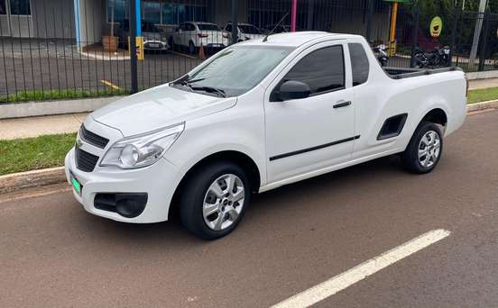 CHEVROLET-MONTANA-2013
