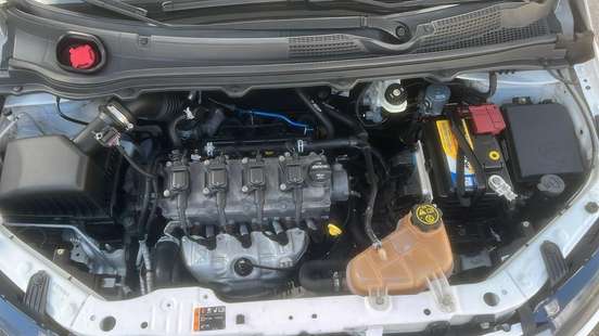 CHEVROLET-ONIX-2019
