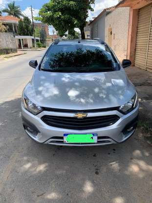 CHEVROLET-ONIX-1.4 MPFI ACTIV 8V FLEX 4P AUTOMÁTICO CHEVROLET-ONIX-2016