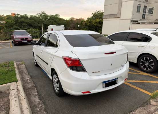 CHEVROLET-PRISMA-2019