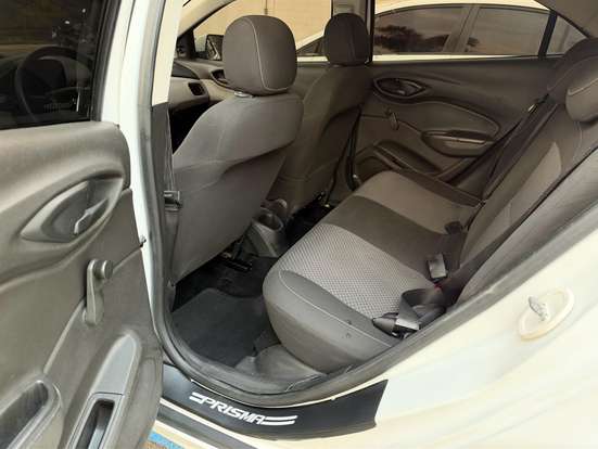 CHEVROLET-PRISMA-2019
