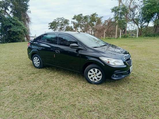 CHEVROLET-PRISMA-2015