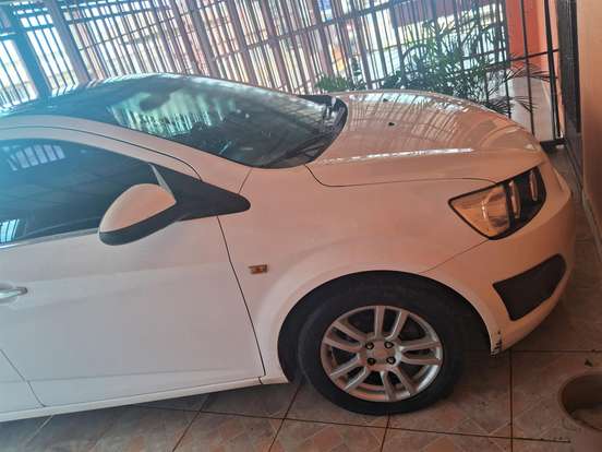CHEVROLET-SONIC-1.6 LTZ 16V FLEX 4P AUTOMÁTICO CHEVROLET-SONIC-2014