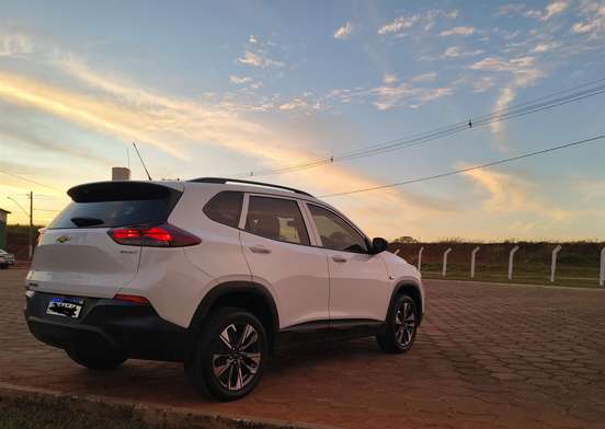 CHEVROLET-TRACKER-2022