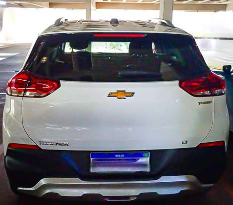 CHEVROLET-TRACKER-2020