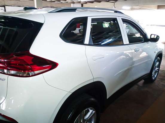 CHEVROLET-TRACKER-2020