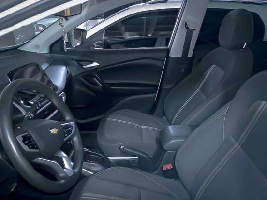 CHEVROLET-TRACKER-2020