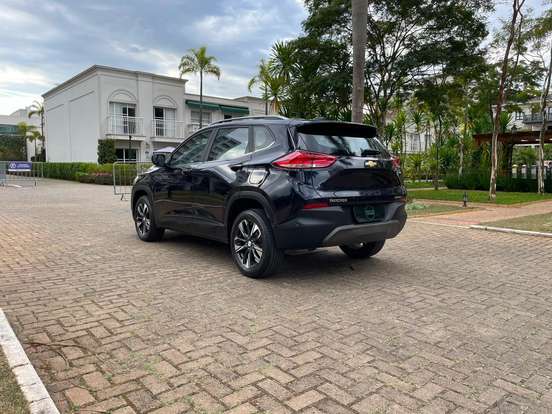 CHEVROLET-TRACKER-2022