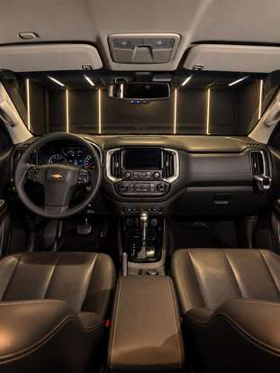 CHEVROLET-TRAILBLAZER-2018