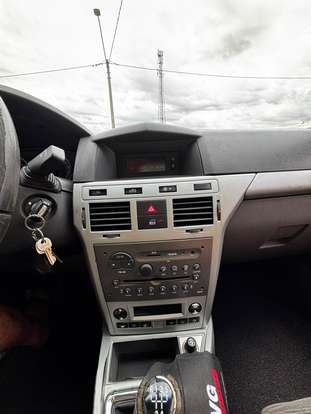 CHEVROLET-VECTRA-2009