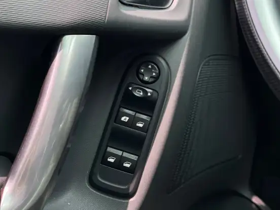 CITROËN-C3-1.6 VTI 120 FLEX EXCLUSIVE EAT6 CITROËN-C3-2017