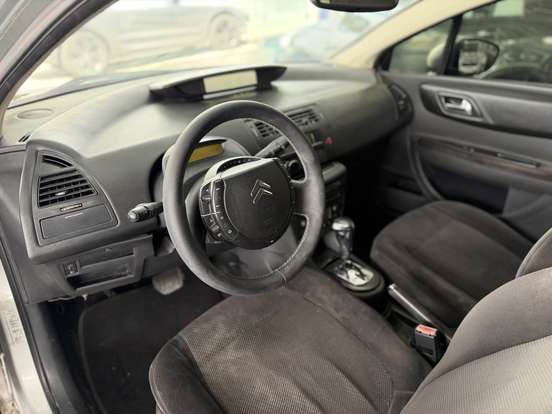 CITROËN-C4-2.0 GLX 16V FLEX 4P AUTOMÁTICO CITROËN-C4-2010