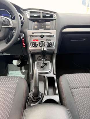 CITROËN-C4 LOUNGE-1.6 THP FLEX TENDANCE SÉRIE S BVA CITROËN-C4 LOUNGE-2017