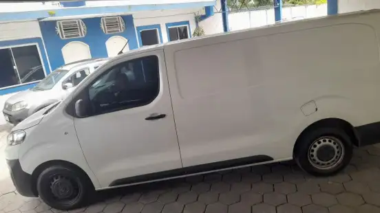 CITROËN-JUMPY-2021