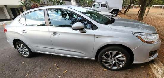 CITROËN-C4 LOUNGE-1.6 EXCLUSIVE 16V TURBO FLEX 4P AUTOMÁTICO CITROËN-C4 LOUNGE-2016