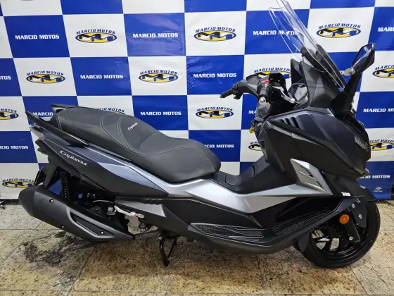 DAFRA CRUISYM 300 