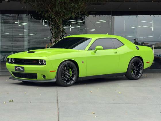 DODGE CHALLENGER 6.4 V8 HEMI GASOLINA R/T SCAT PACK TORQUEFLITE