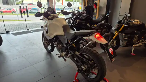 DUCATI-DESERT X-2025
