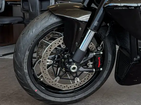DUCATI-DIAVEL V4-2024