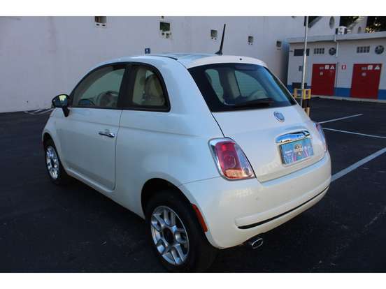 FIAT-500-1.4 CULT 8V FLEX 2P MANUAL FIAT-500-2011