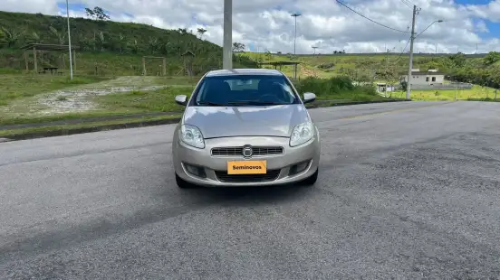 FIAT-BRAVO-2012