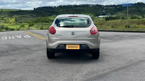FIAT-BRAVO-2012
