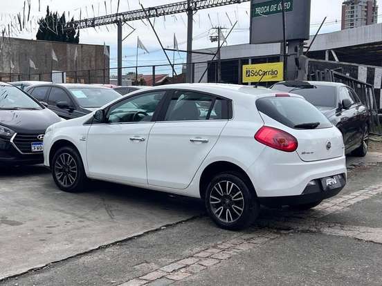 FIAT-BRAVO-2013