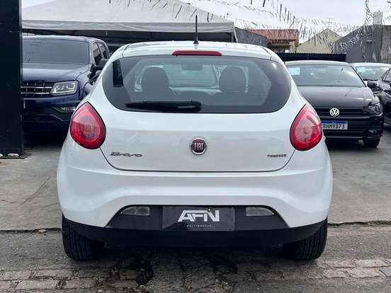 FIAT-BRAVO-1.8 ABSOLUTE 16V FLEX 4P AUTOMATIZADO FIAT-BRAVO-2013