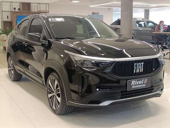 FIAT-FASTBACK-2025