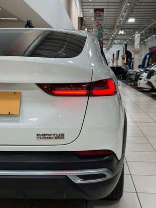 FIAT-FASTBACK-2023