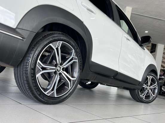 FIAT-FASTBACK-1.0 TURBO 200 FLEX IMPETUS CVT FIAT-FASTBACK-2023