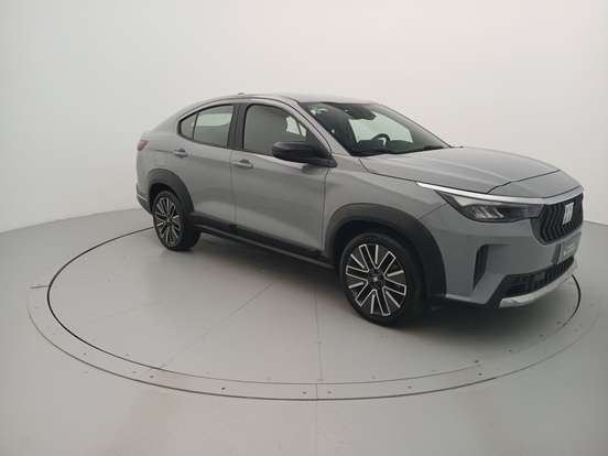 FIAT-FASTBACK-2025