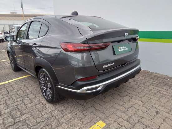 FIAT-FASTBACK-2025